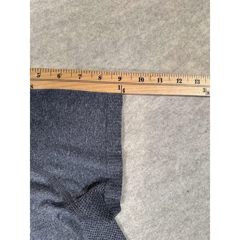 Lululemon Swiftly Tech Shirt Womens 8 Gray Short Sleeve Run Yoga Athletic Gym